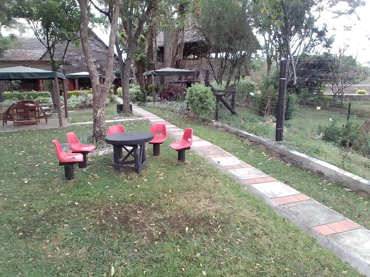 Mara River * Aitong